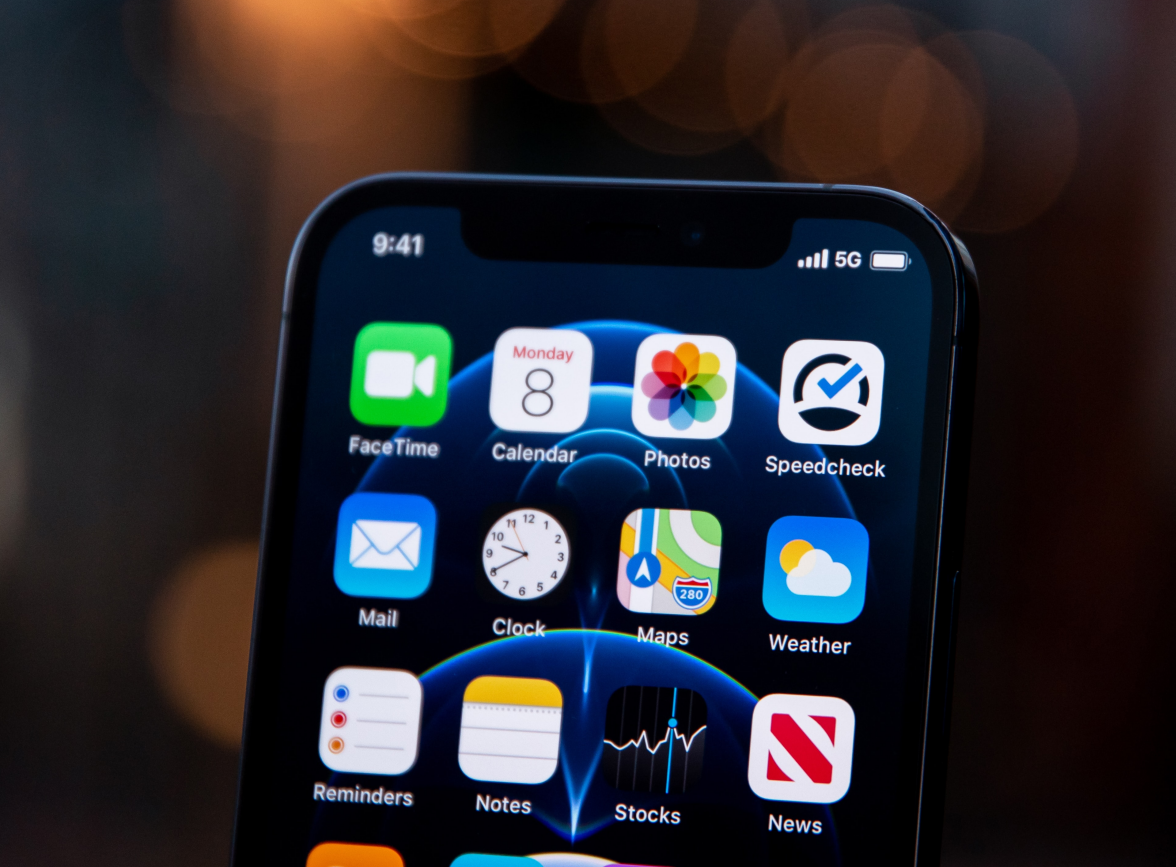站前苹果手机维修分享为什么 iPhone 12 在冬季会自动关机 